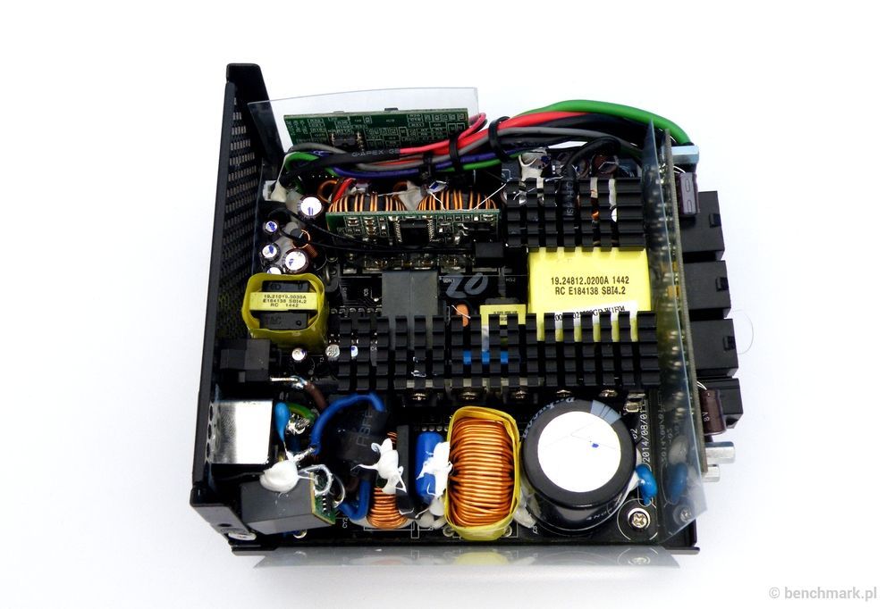 Chieftec Smart SFX-500GD-C zasilacz - wnętrze