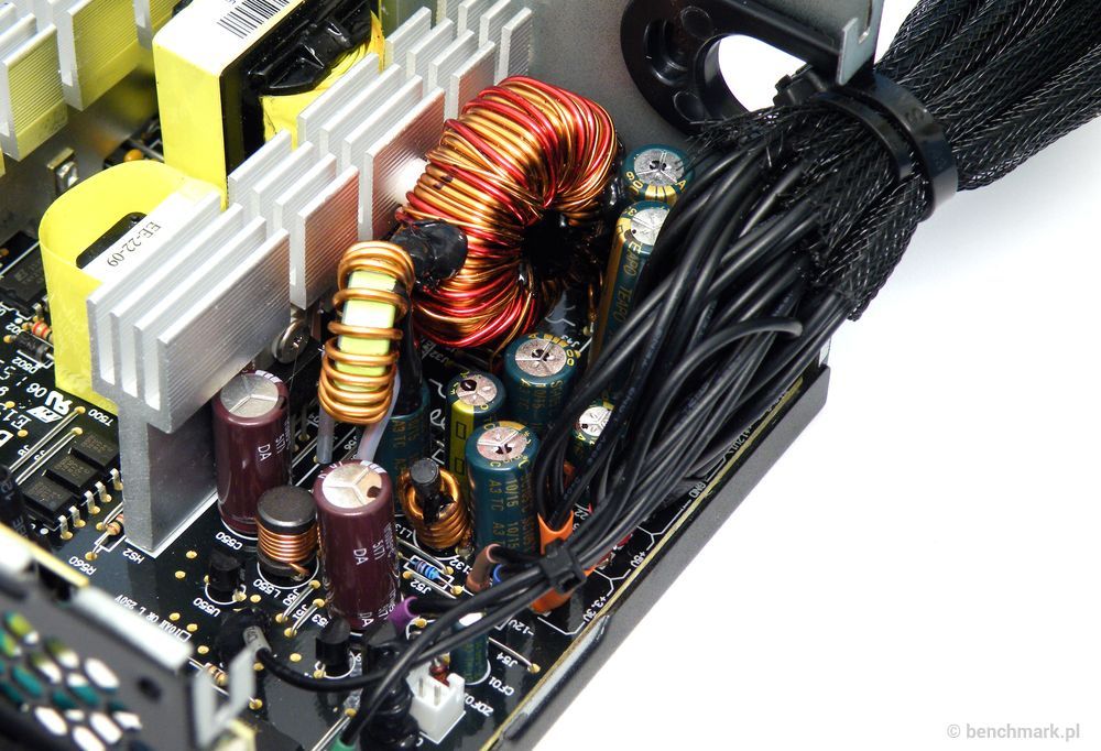 be quiet! System Power 8 500 W - wnętrze