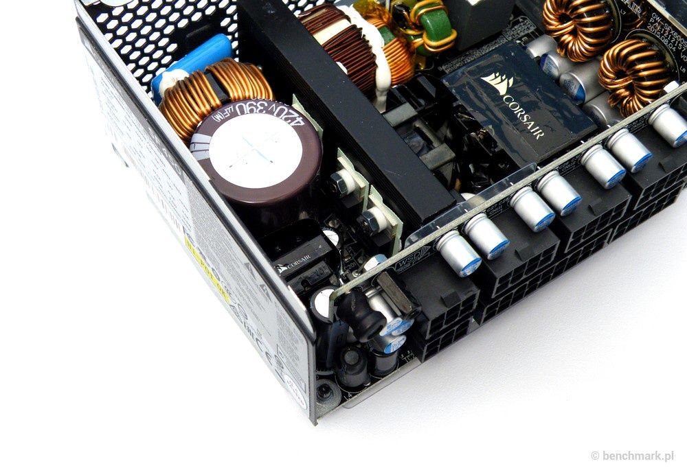 Corsair SF450 zasilacz wnętrze