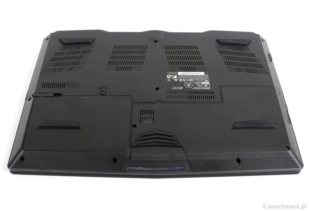 Hyperbook X15 spód obudowy