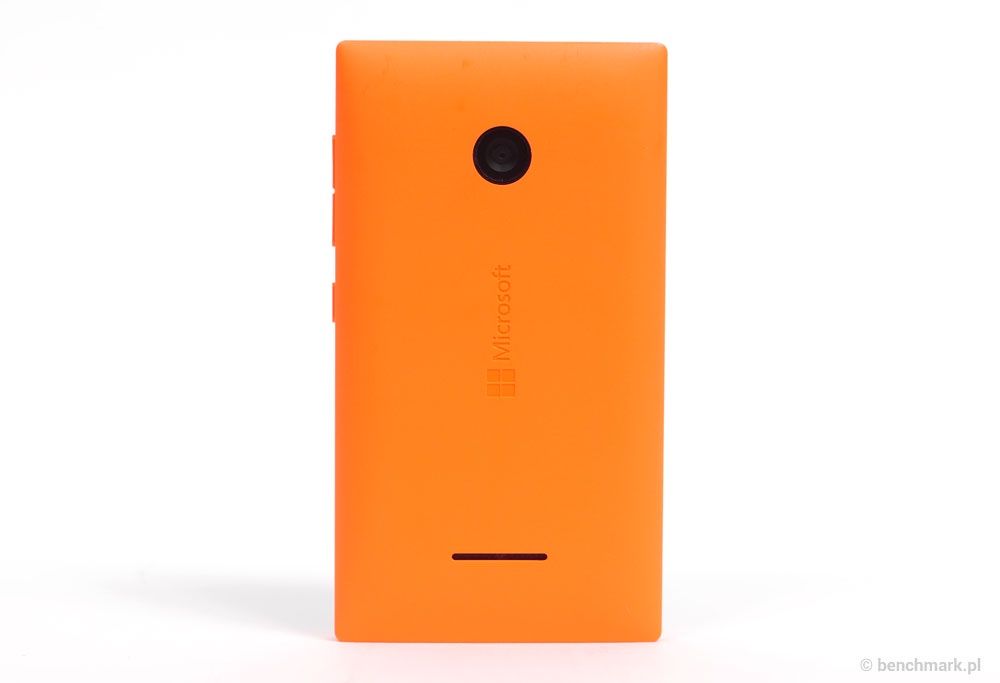 Nokia Lumia 435 - tył