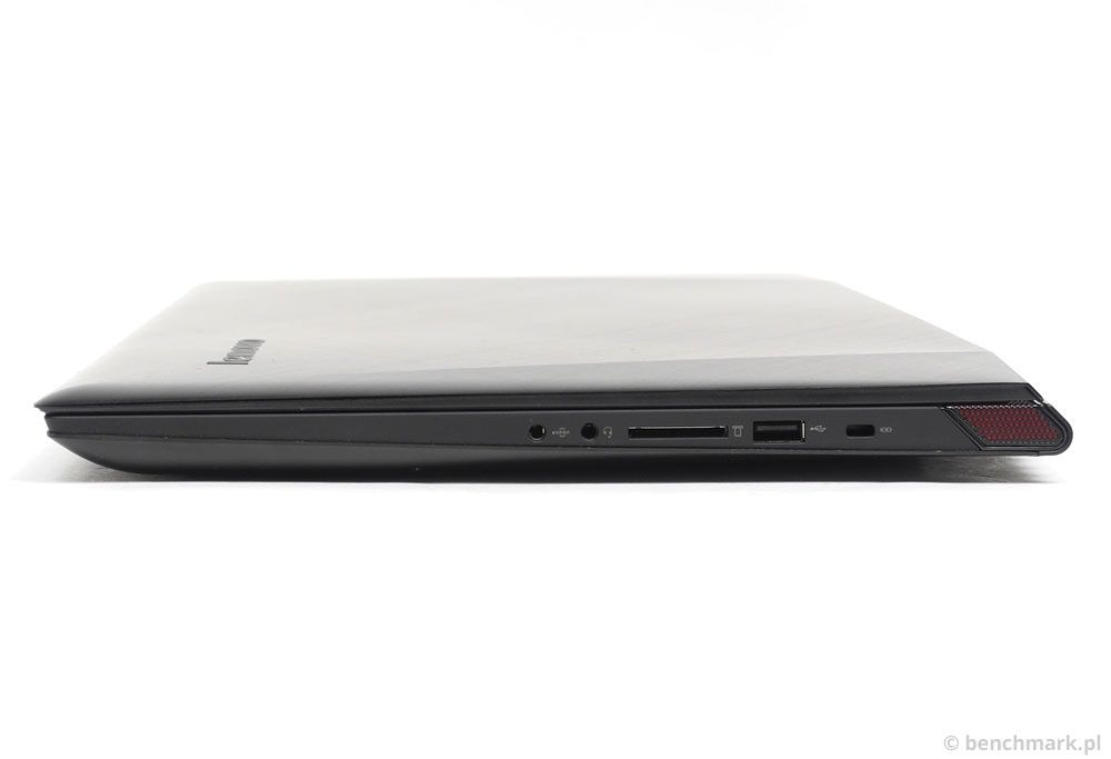 Lenovo Y50-70 prawy bok