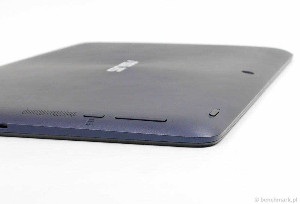 Asus Transformer Book T200TA złącza