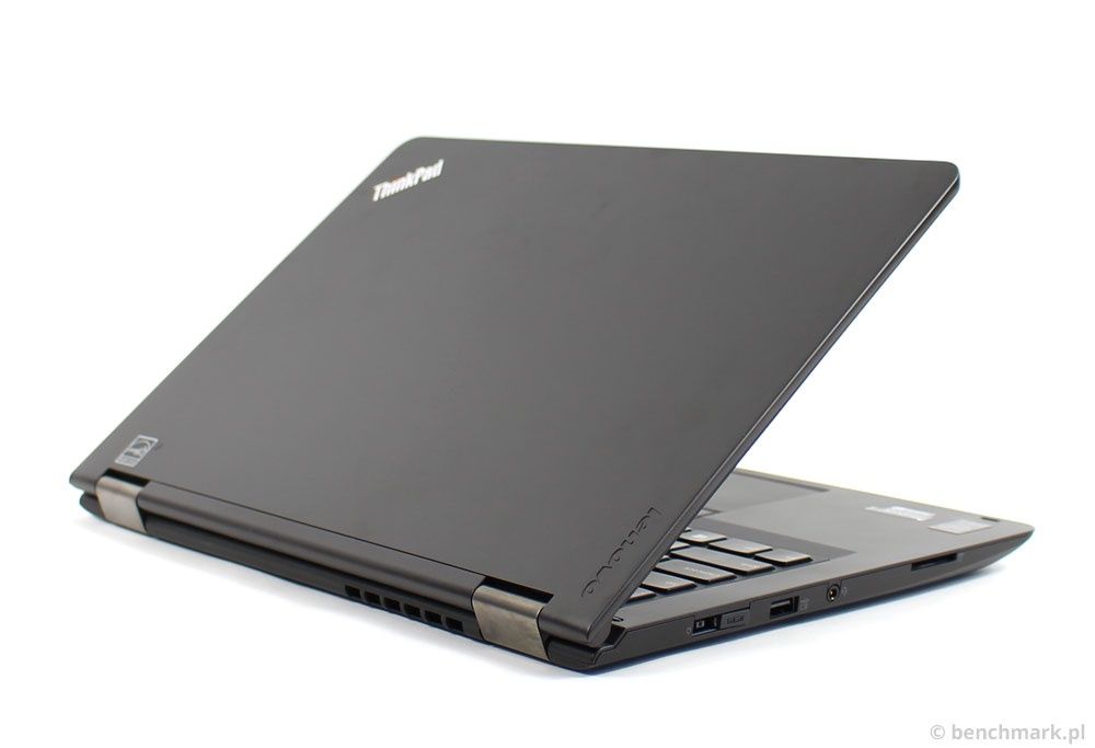 Lenovo ThinkPad Yoga 14 tył