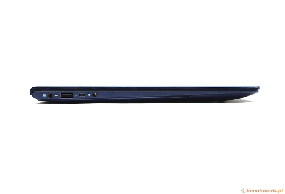 Asus Zenbook UX301LA bok lewy