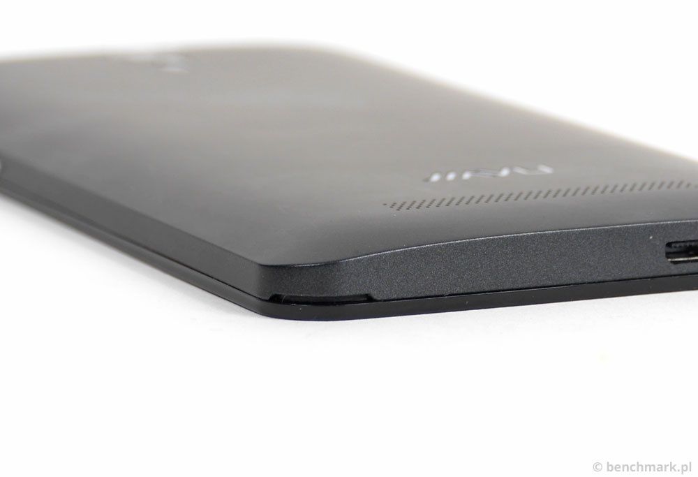 Jiayu S3 zbliżenie na obudowę