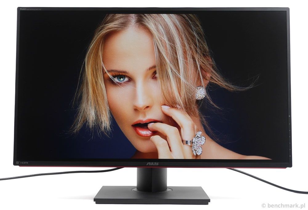 Asus PA328 widok ogólny