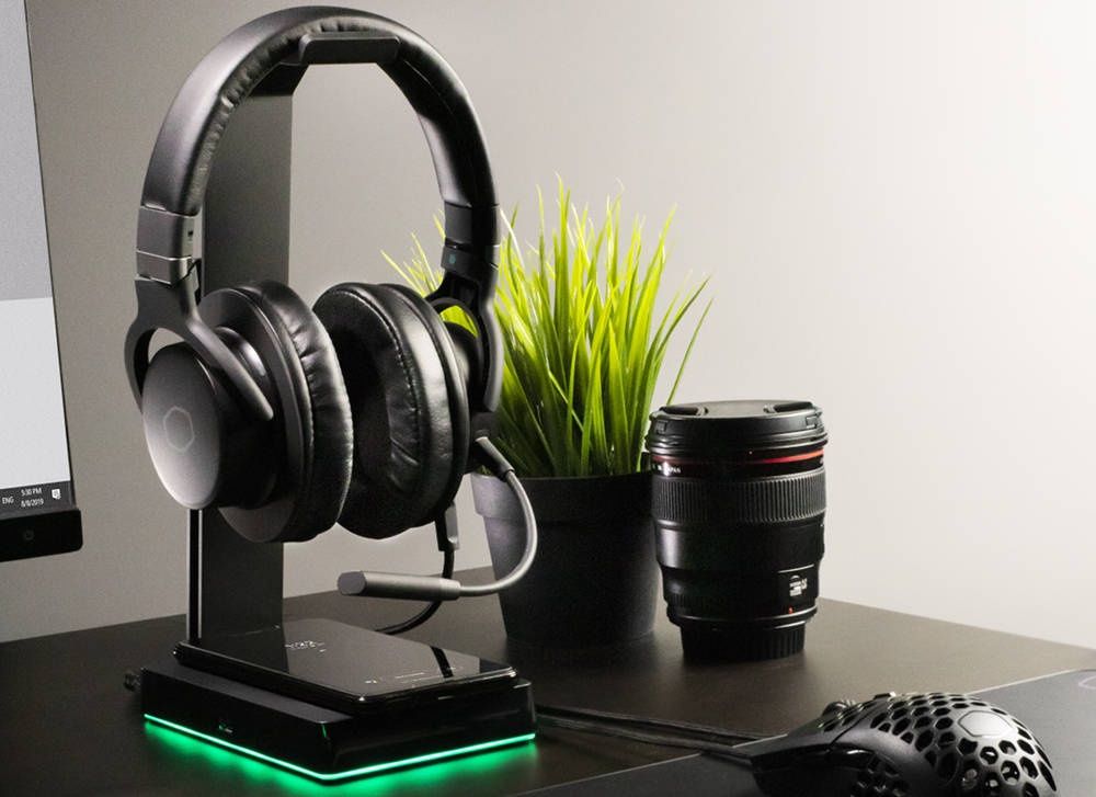 Cooler Master GS750 stojak