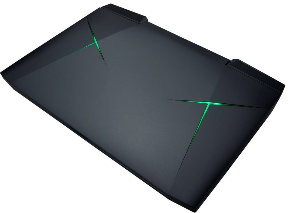 Clevo P870TM