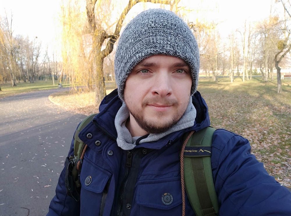 /uploads/backend_img/c/recenzje/2019-12/10043_Redmi-Note-8-Pro-vs-Note-8T/photo/4przod-ts.jpg