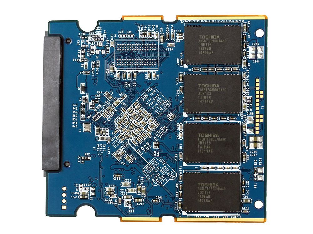 GOODRAM Iridium PRO 240 GB – kości