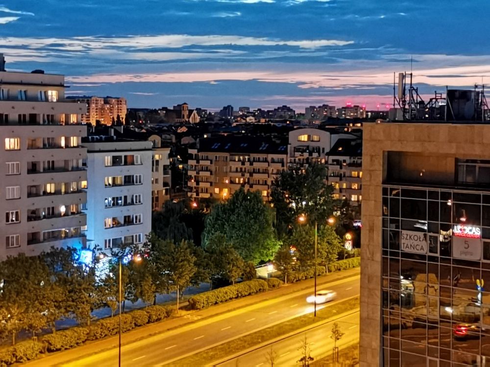Honor 20 Pro - zdjęcie zoom hybrydowy - tryb nocny