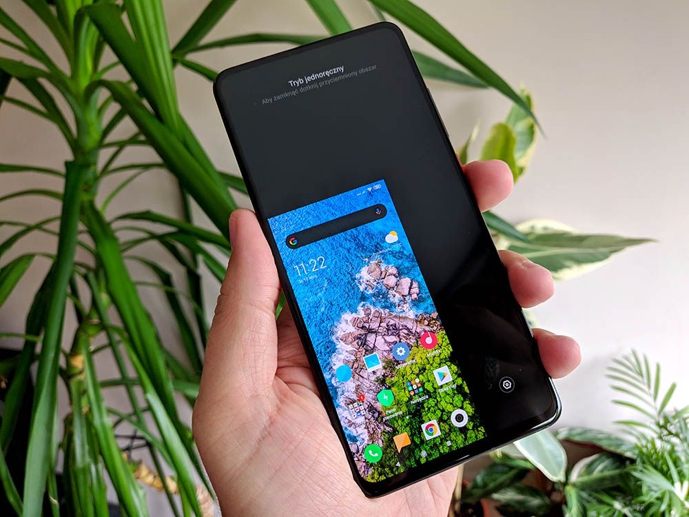 Xiaomi Mi 9T - obsługa jedną ręką