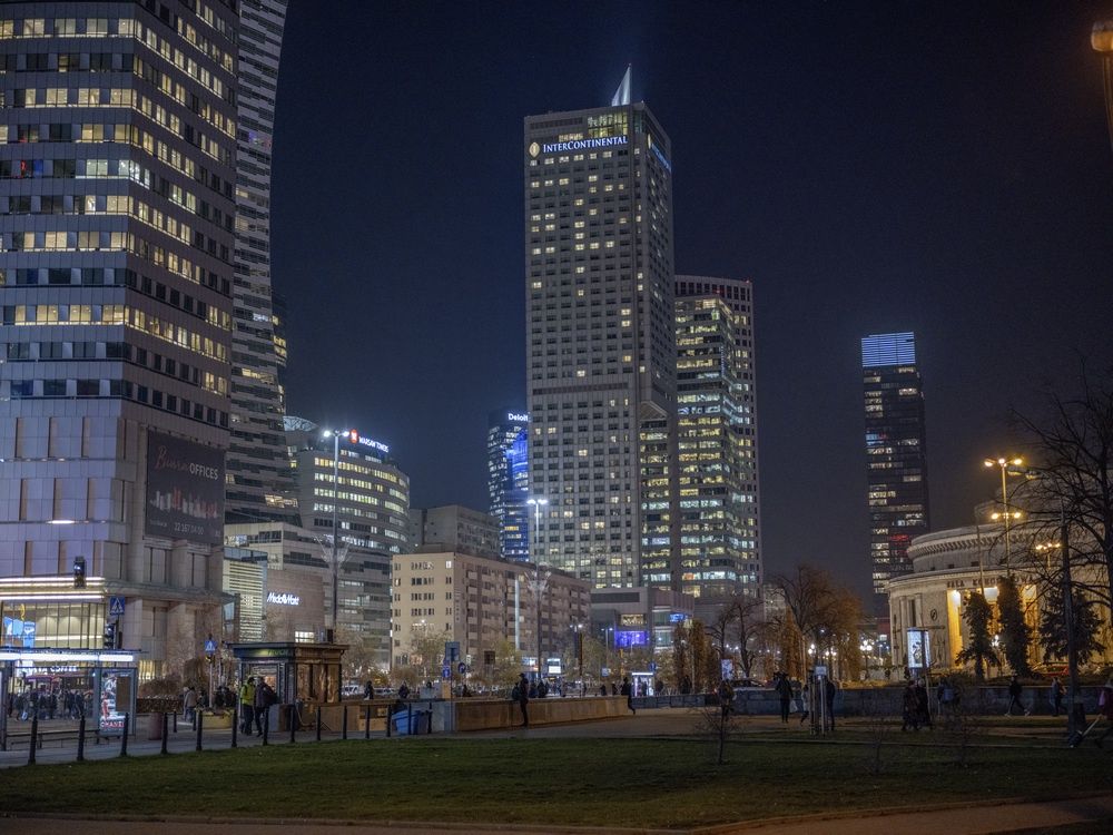 Fujifilm GFX 100 zdjęcie nocne