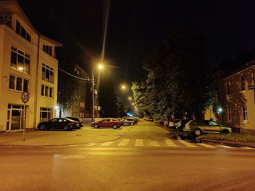 aparat tylny, tryb nocny