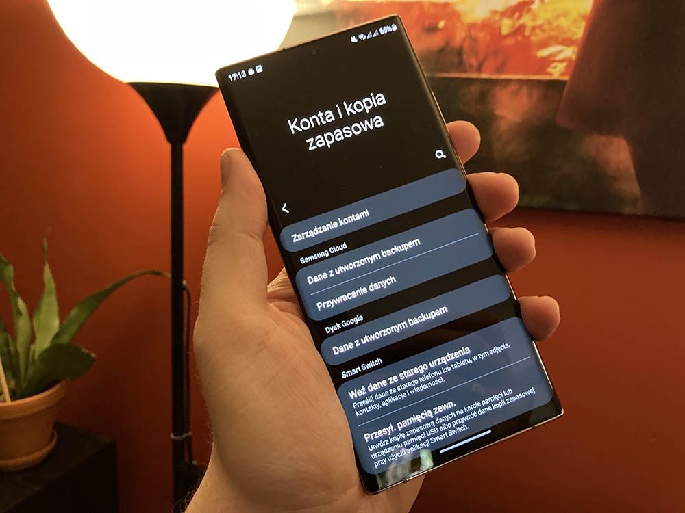 Jak usunąć konto użytkownika z telefonu?