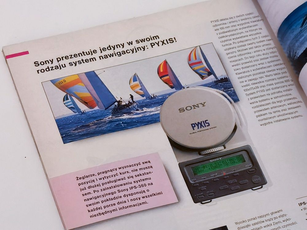 Sony Pyxis nawigacja satelitarna