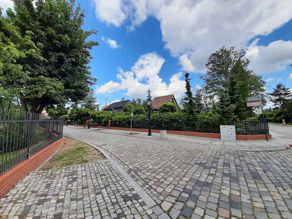 aparat tylny, ultraszerokokątny