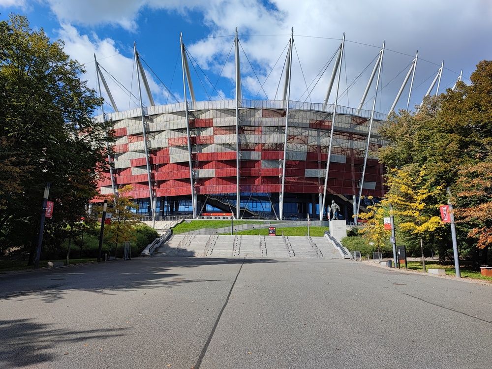 Xiaomi 11T Pro przykład stadion