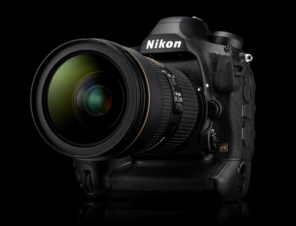 Nikon D6 24-70 mm