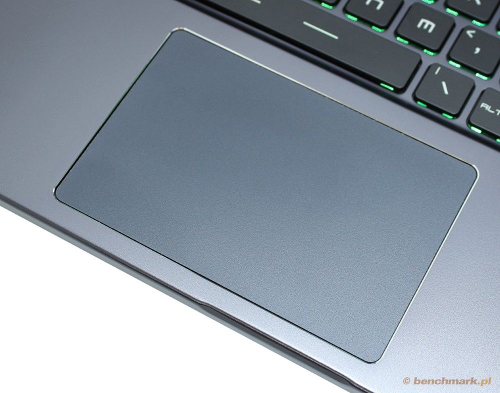 MSI GS70 - touchpad