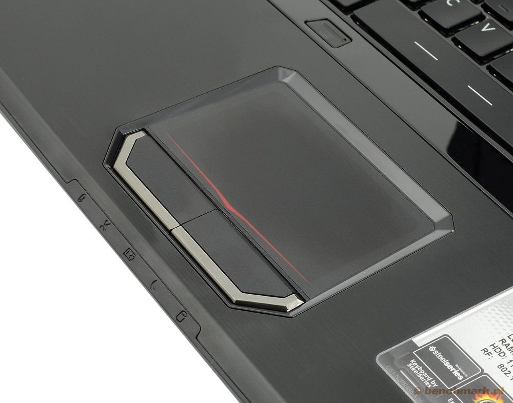 MSI GT70 touchpad