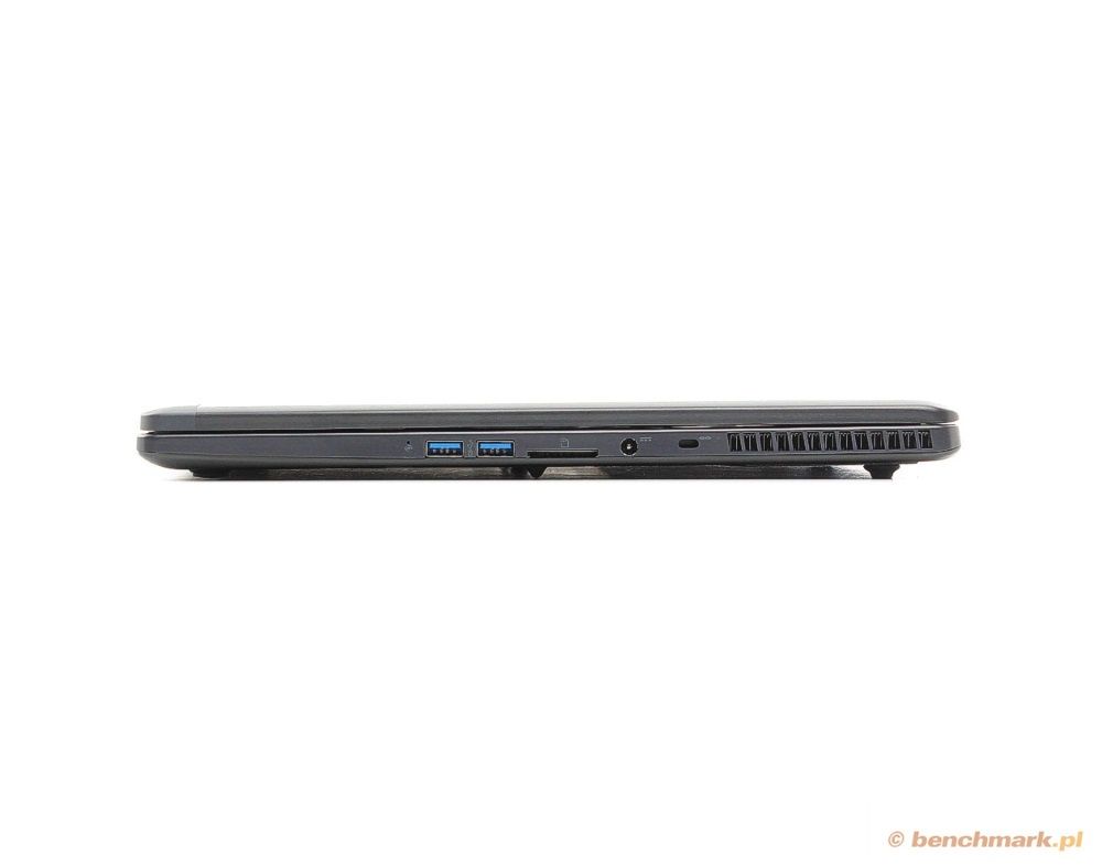 MSI GS70 prawy bok