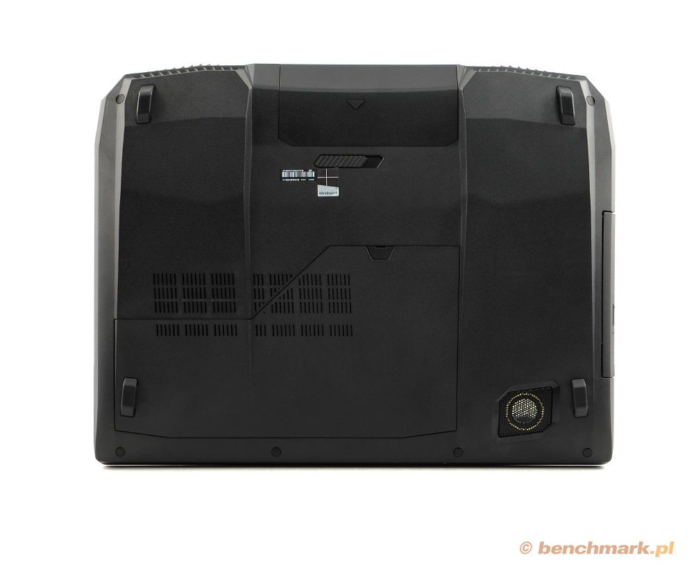 Asus G750JH spód obudowy