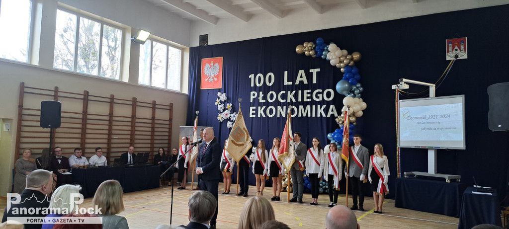 100-lecie i troszeczkę Zespołu Szkół Ekonomiczno-Kupieckich w Płocku