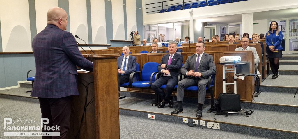 Konferencja dotycząca projektu przebudowy głównej stacji uzdatniania wody w Płocku, przy ul. Górnej