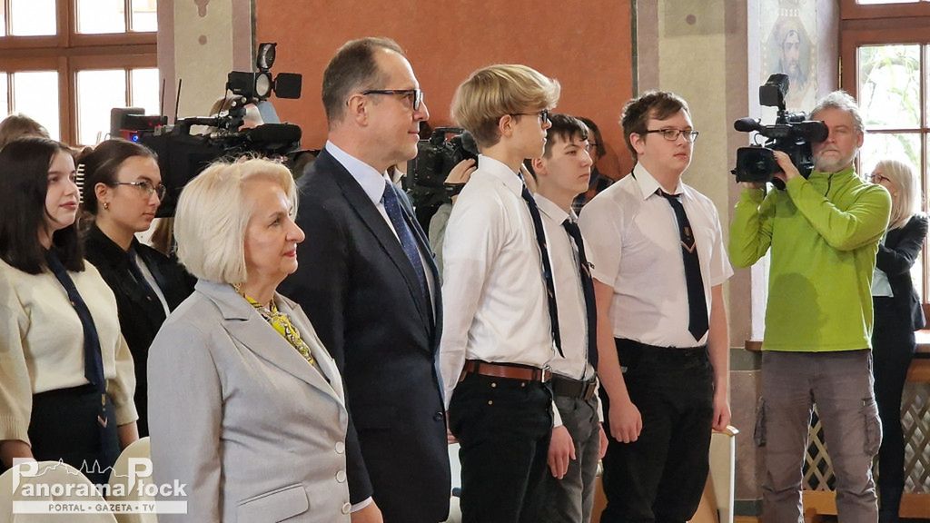 Wizyta Ministry Barbary Nowackiej w Małachowiance