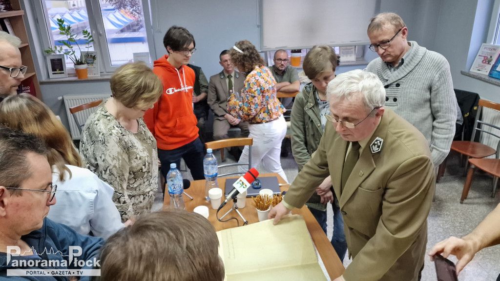 Okrągły Stół Leśny w Płocku