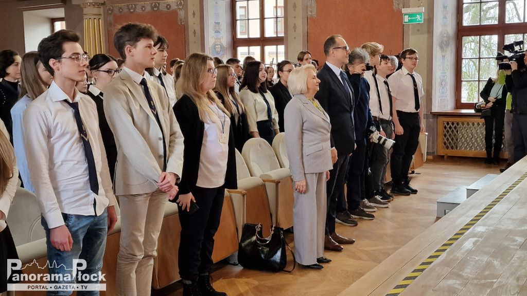 Wizyta Ministry Barbary Nowackiej w Małachowiance