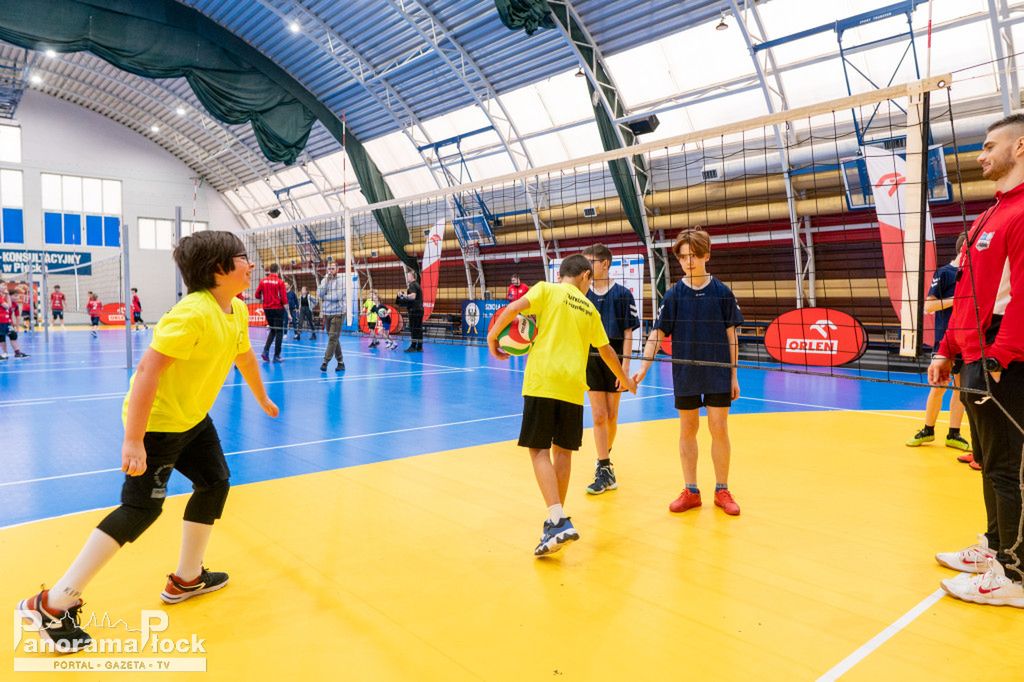 Pierwsza edycja turnieju siatkarskich dwójek o Puchar Prezesa KPS