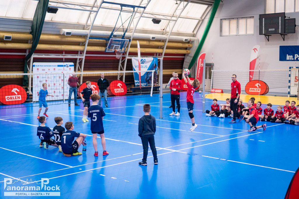 Pierwsza edycja turnieju siatkarskich dwójek o Puchar Prezesa KPS