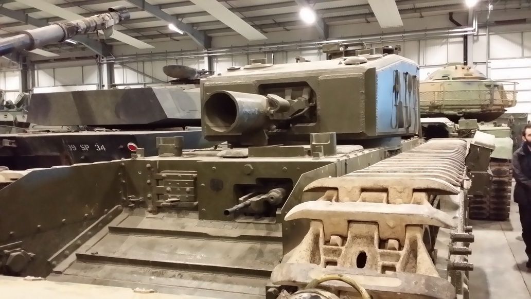 Spotkanie z Wargaming w muzeum w Bovington - eksponat do renowacji