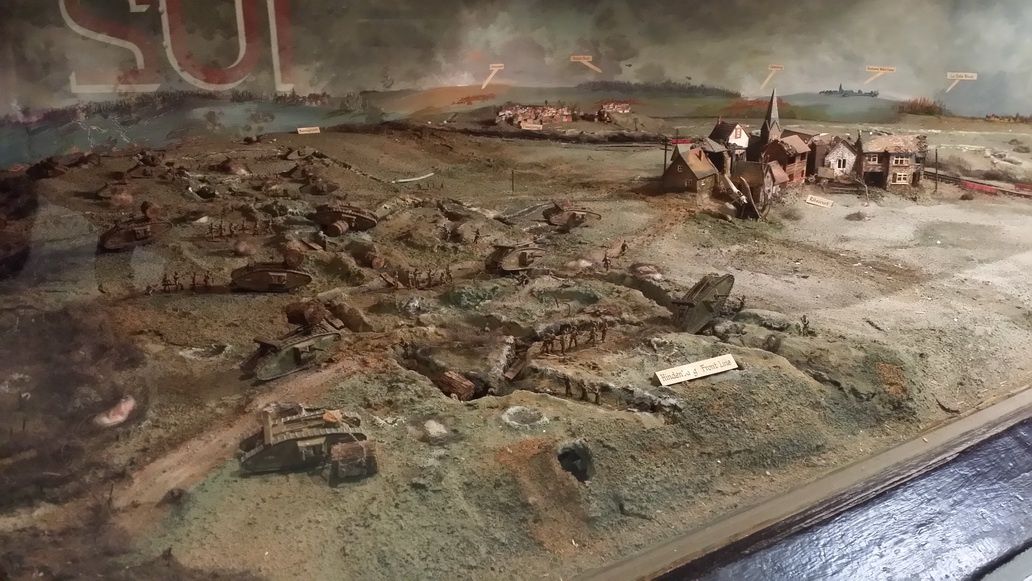 Spotkanie z Wargaming w muzeum w Bovington - makieta natarcia pod Cambrai