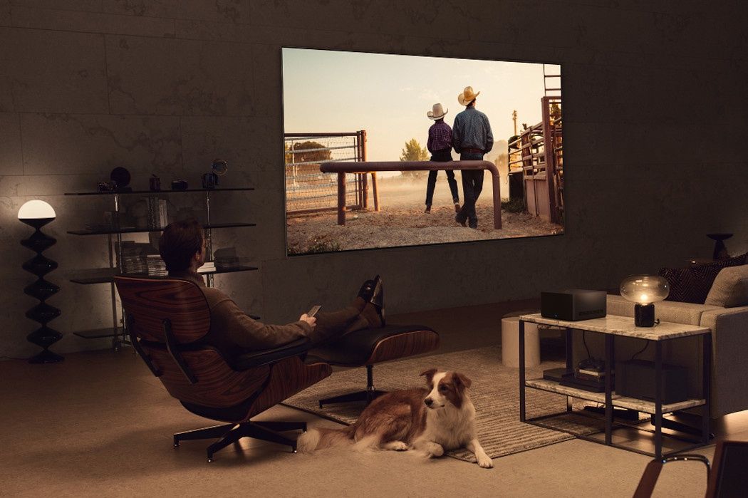 LG SIGNATURE OLED M TV