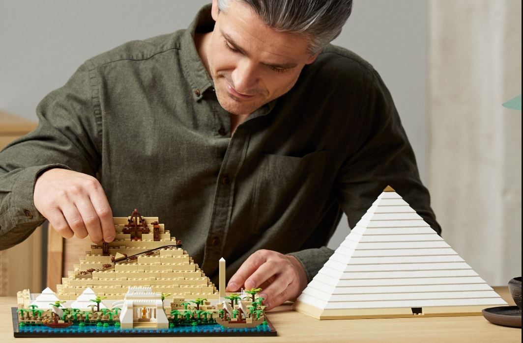 Piramida Lego