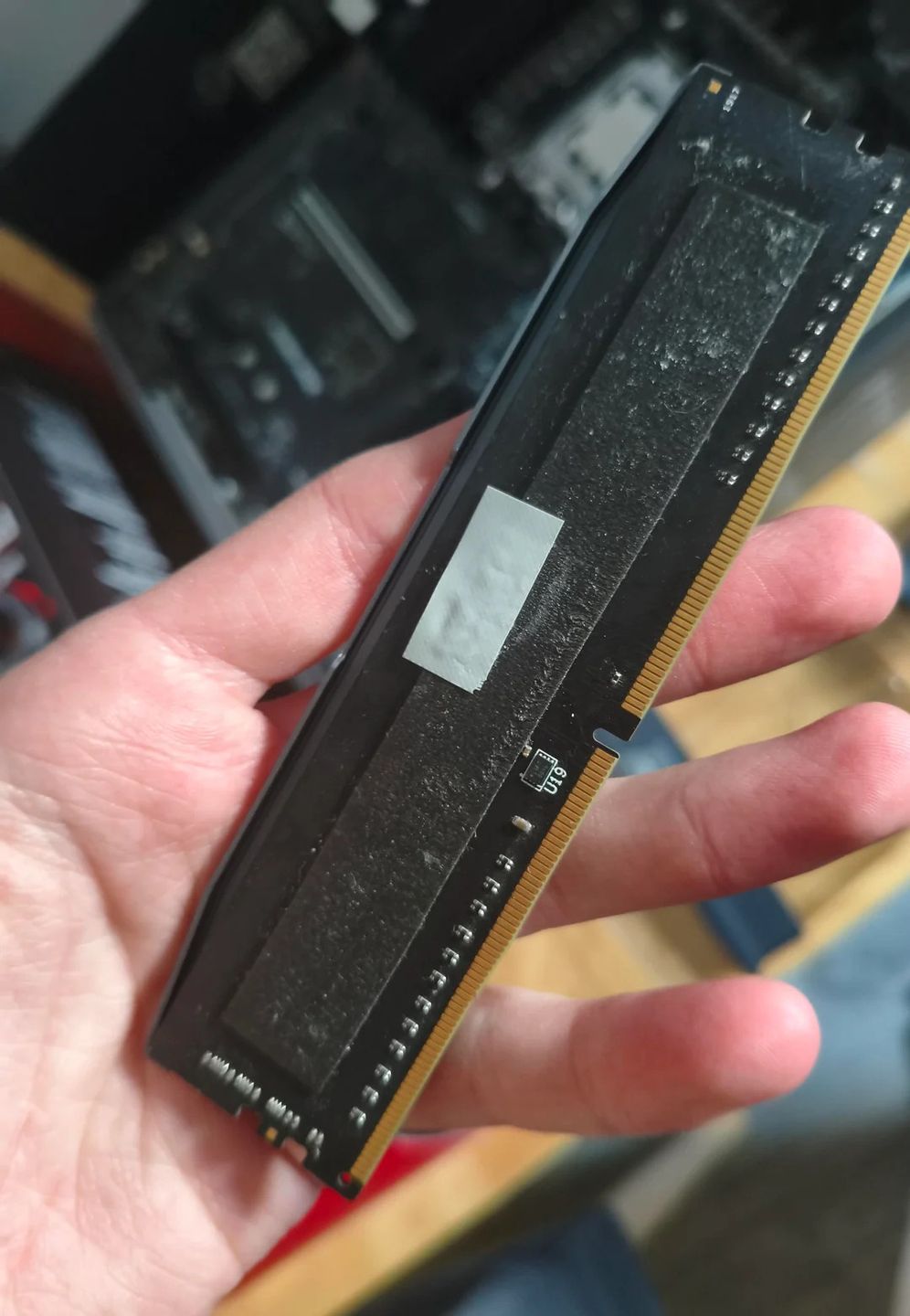 Corsair - podrobione pamięci DDR5