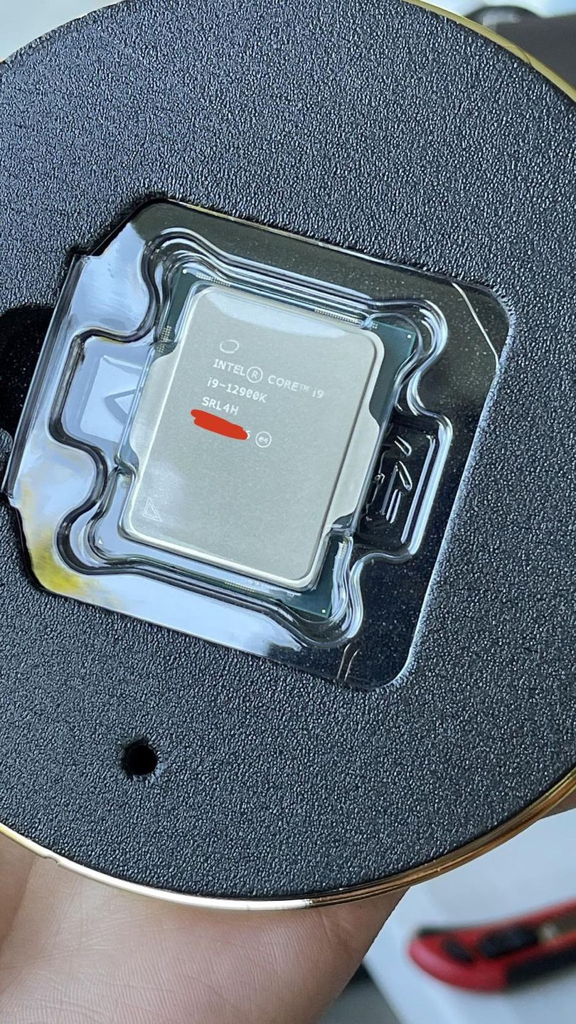 Intel Core i9-12900K