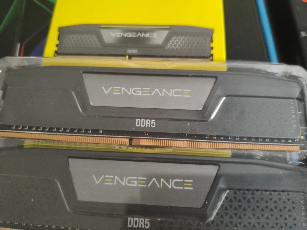 Corsair - podrobione pamięci DDR5