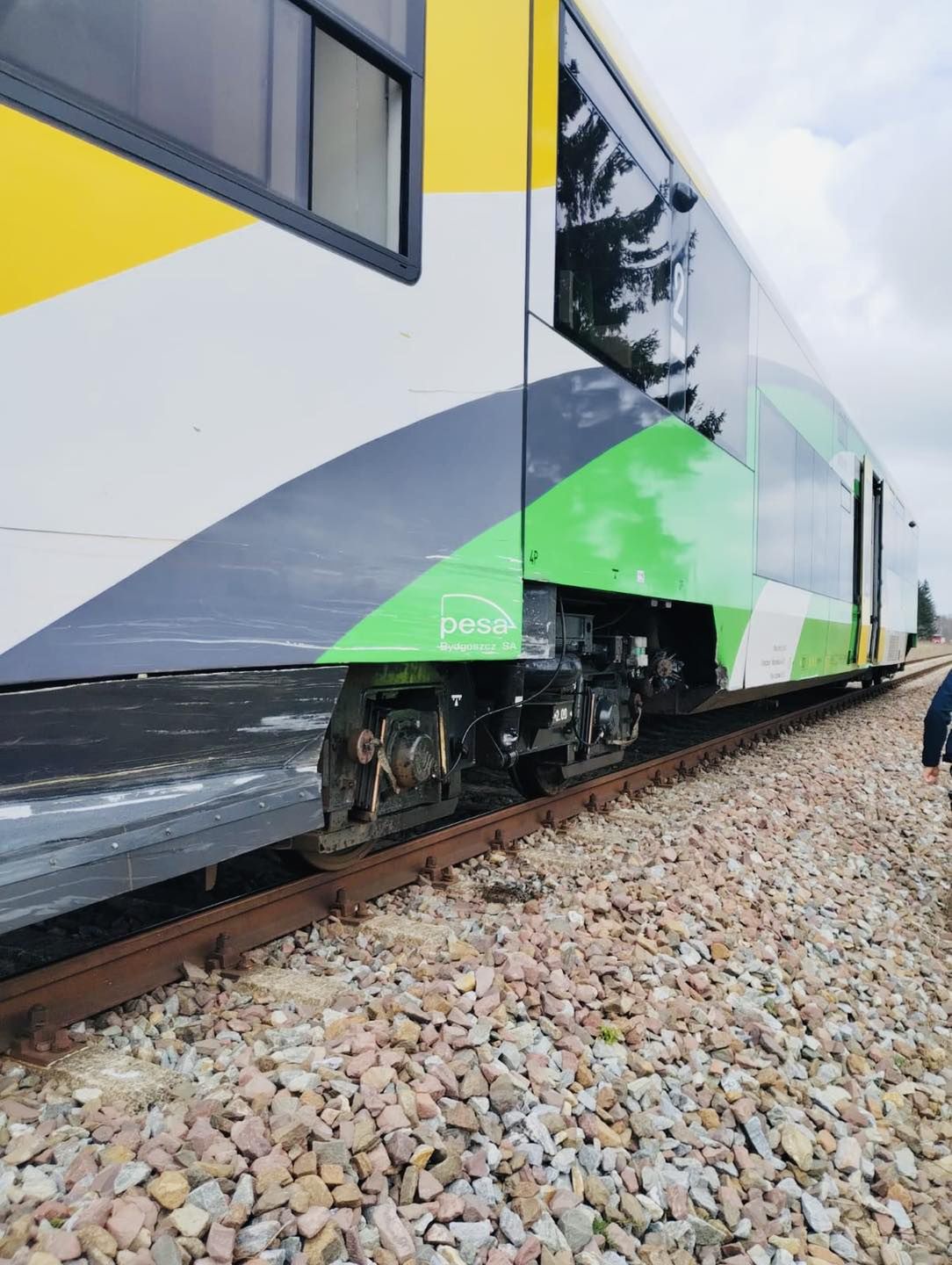 Zderzenie karetki z szynobusem