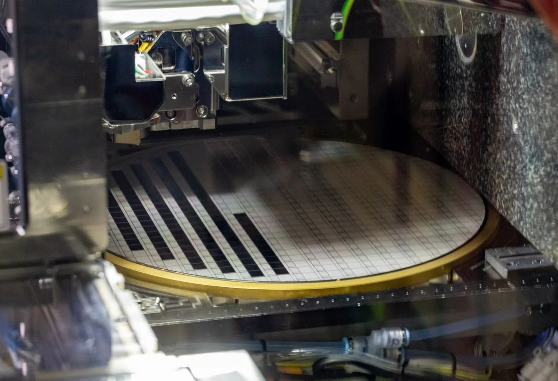 Intel Meteor Lake - wafel krzemowy
