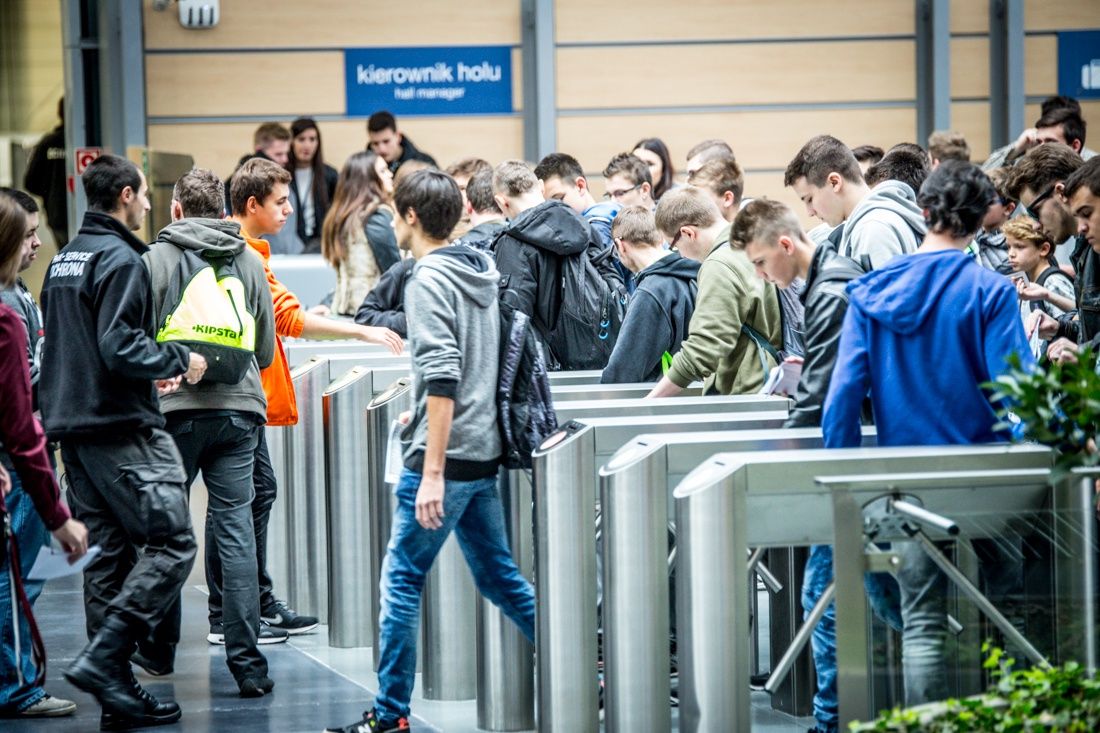 PGA 2016 - wejście na targi