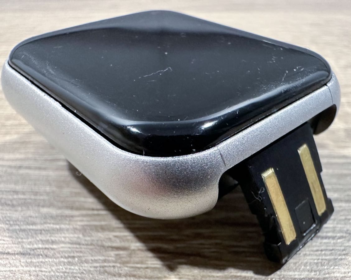 tani smartwatch ładowanie