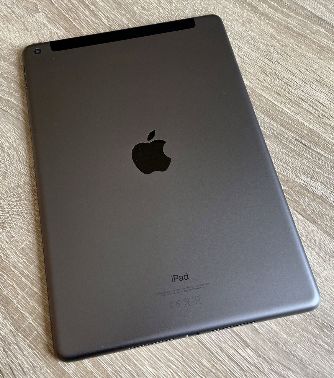 iPad 9 tył