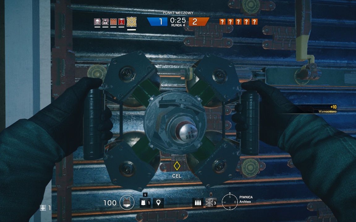 Rainbow Six Siege - gadżet do przechwytywania rzuconych granatów