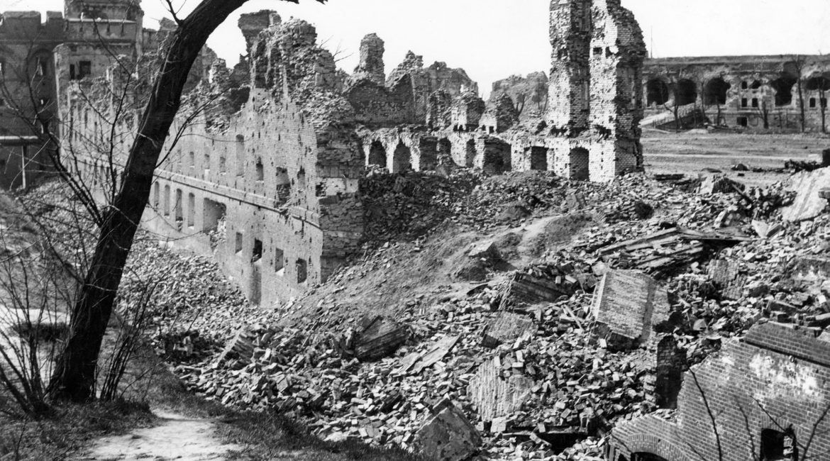 Poznań tuż po wyzwoleniu. Jak wyglądało miasto po zakończeniu wa