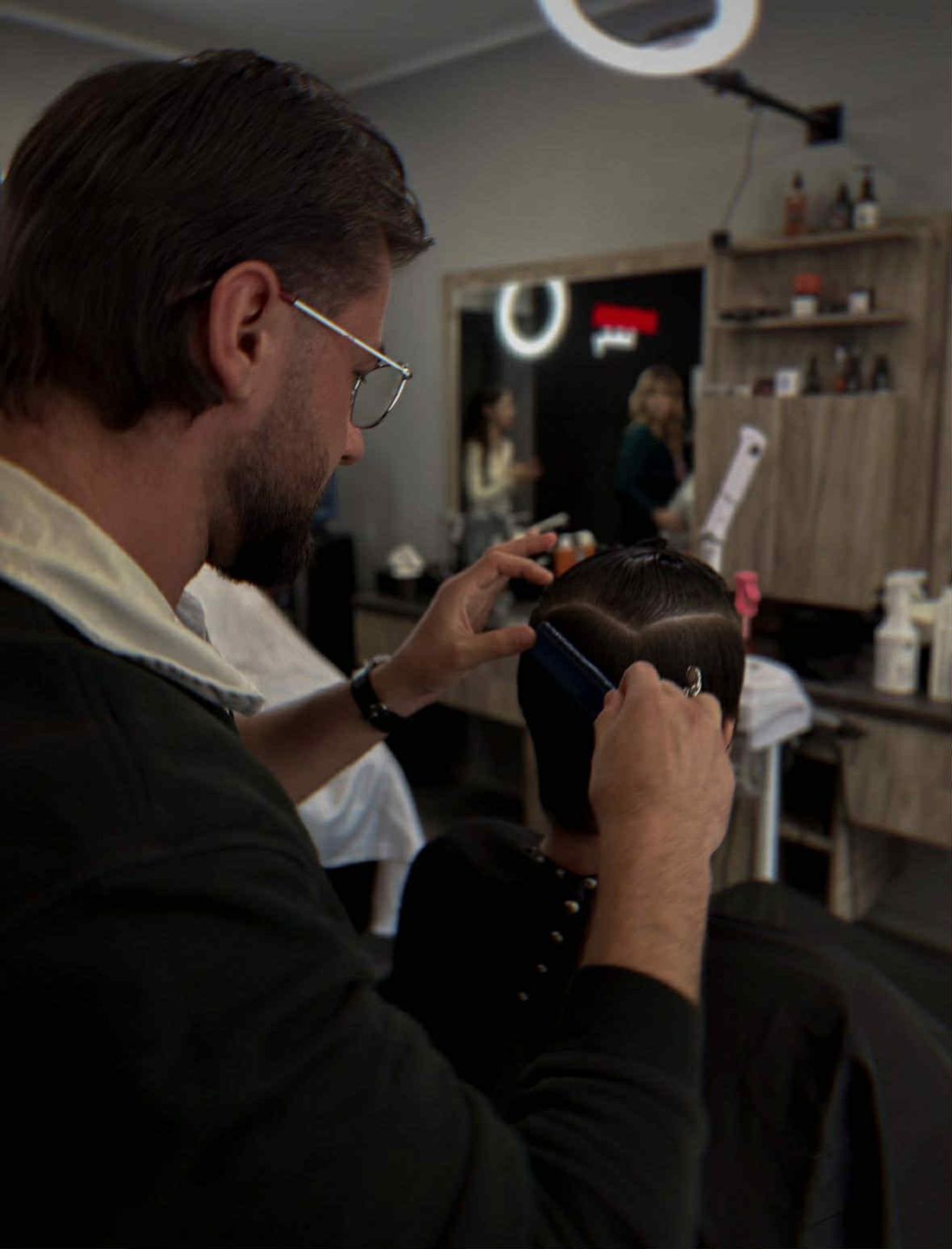 Tomasz Weber - właściciel pierwszego w Chełmży Barbershopu